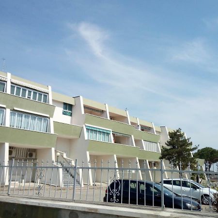 Faro 23 Apartman Lido delle Nazioni Kültér fotó