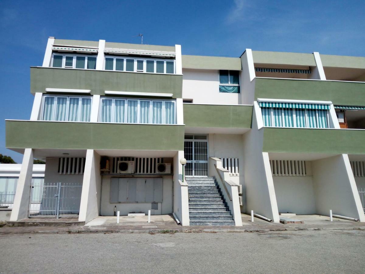 Faro 23 Apartman Lido delle Nazioni Kültér fotó